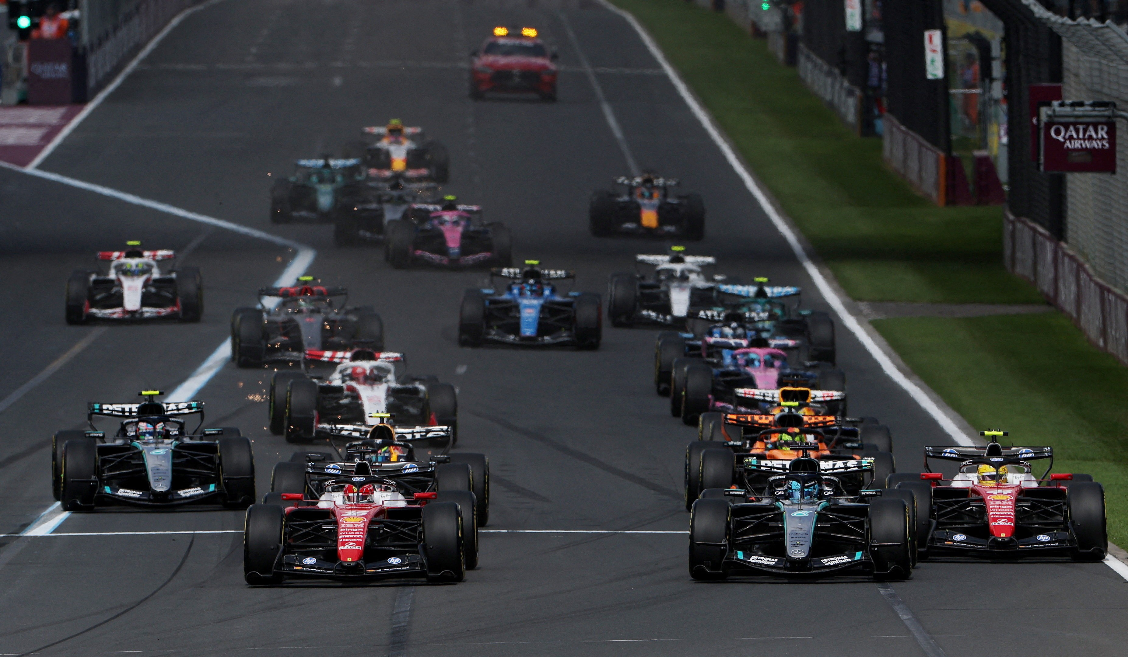 Fórmula 1 deve cancelar GPs do Bahrein e da Arábia Saudita por causa da guerra no Oriente Médio, diz BBC